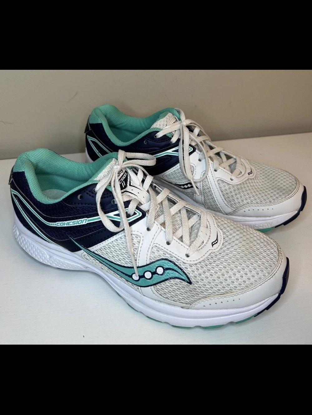 Saucony Cohesion 11 S10420-1 Womens Running Shoes White Blue Teal Size 11